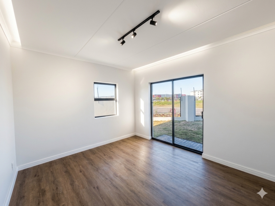 To Let 2 Bedroom Property for Rent in Sandown Western Cape